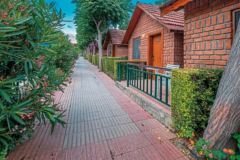Can Garden Beach 27 - Exterior