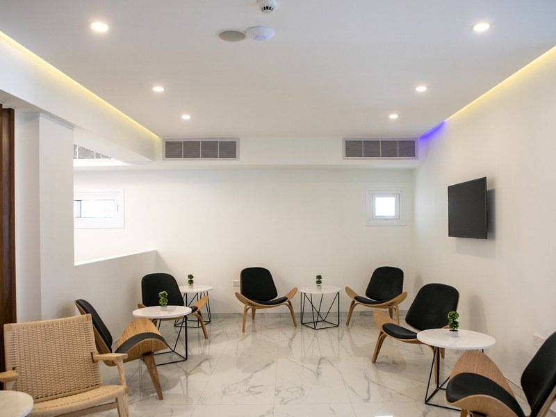 Larco Hotel & Apartment 12 - Conference Room