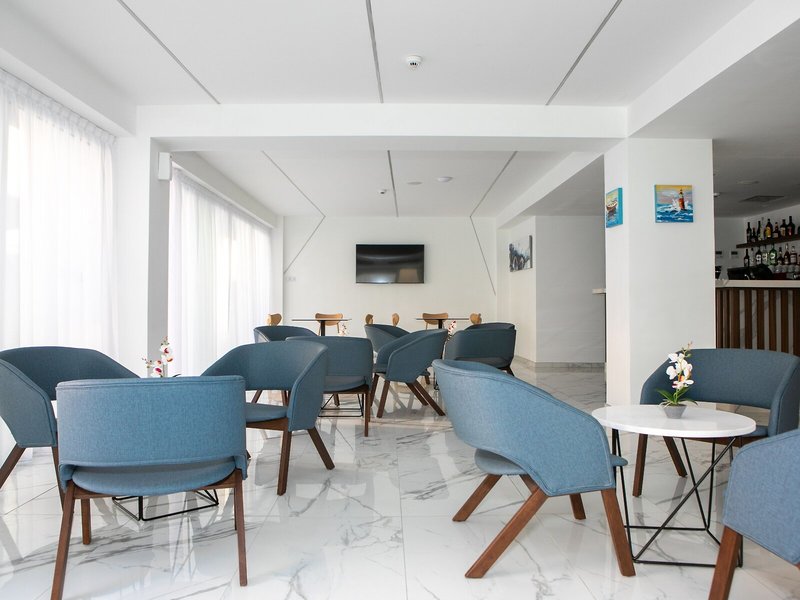 Larco Hotel & Apartment 22 - Restaurant