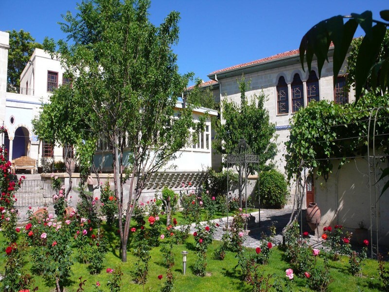 Sinasos Gül Konaklari 1