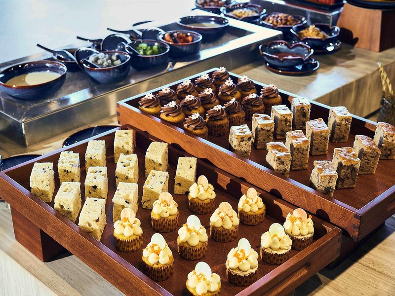 Novotel Hanoi Thai Ha 13