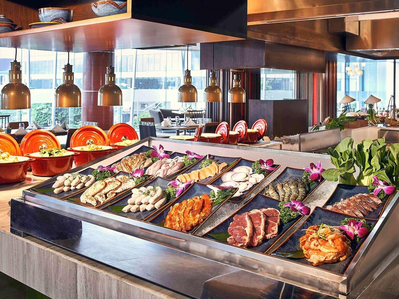 Novotel Hanoi Thai Ha 18