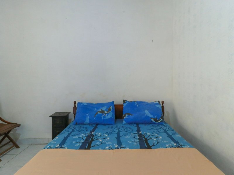 Hotel Tara Bar & Resto Air Sanih 17