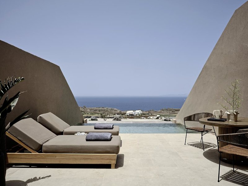 Andronis Arcadia 9