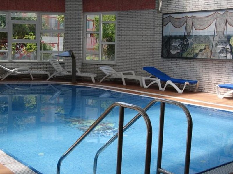 Silken Canada Palace 12