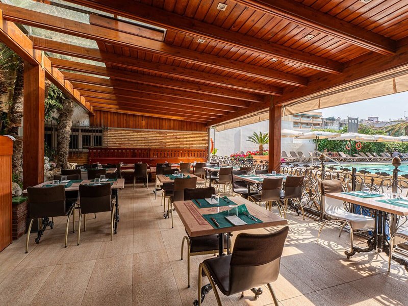 Silken Canada Palace 35