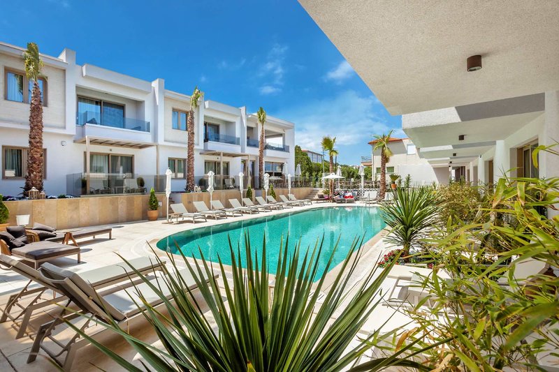 Pefki Deluxe Residences 1