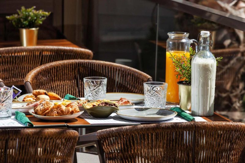 Pefki Deluxe Residences 3