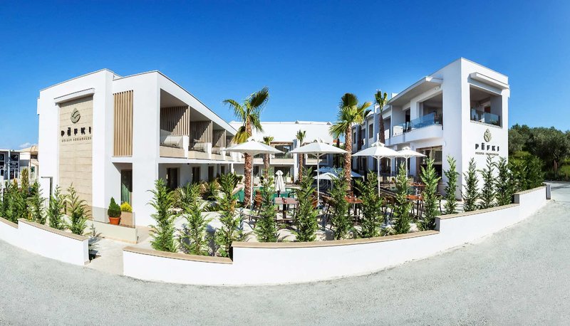 Pefki Deluxe Residences 17