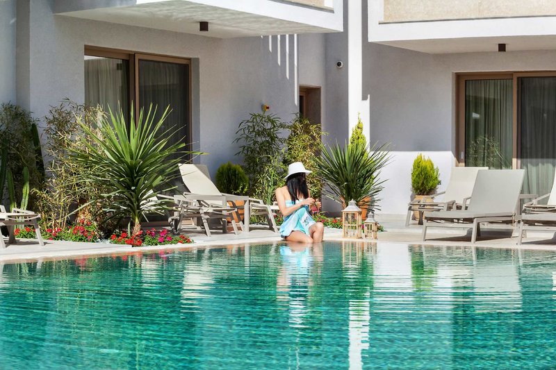 Pefki Deluxe Residences 21