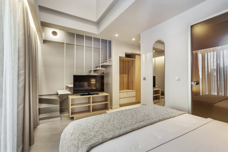 Pefki Deluxe Residences 10