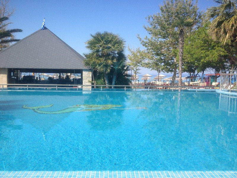 Naias Beach Hotel 13