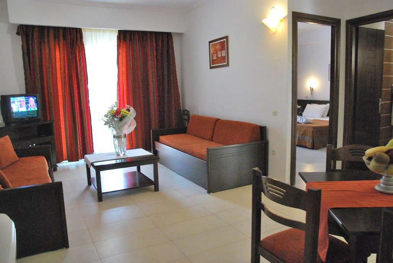 Naias Beach Hotel 16