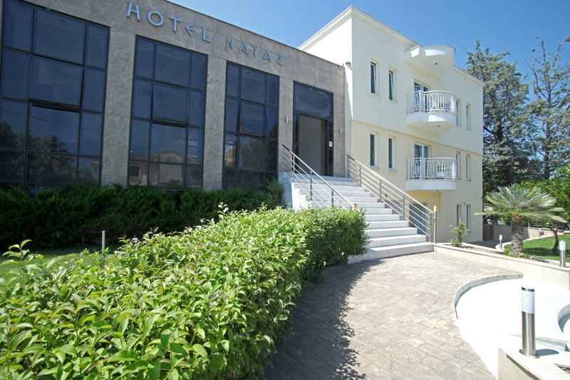 Naias Beach Hotel 6