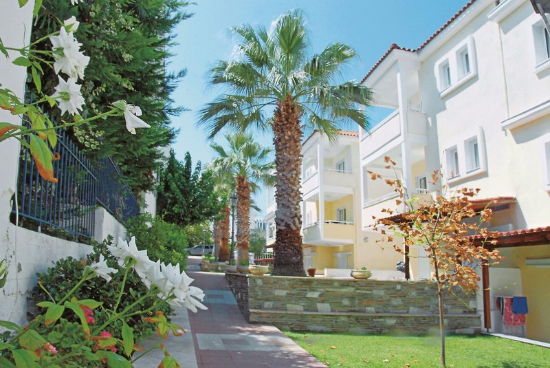 Naias Beach Hotel 4
