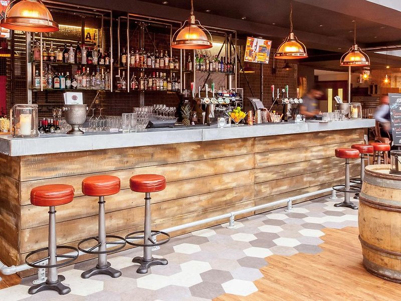 Novotel Cardiff Centre 3 - Bar