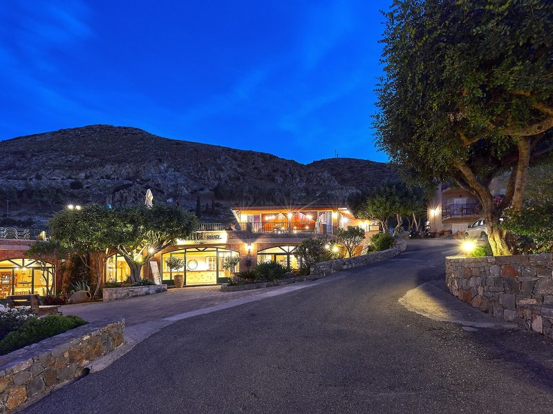 Marni Village - Apartments, Suites & Villas 8