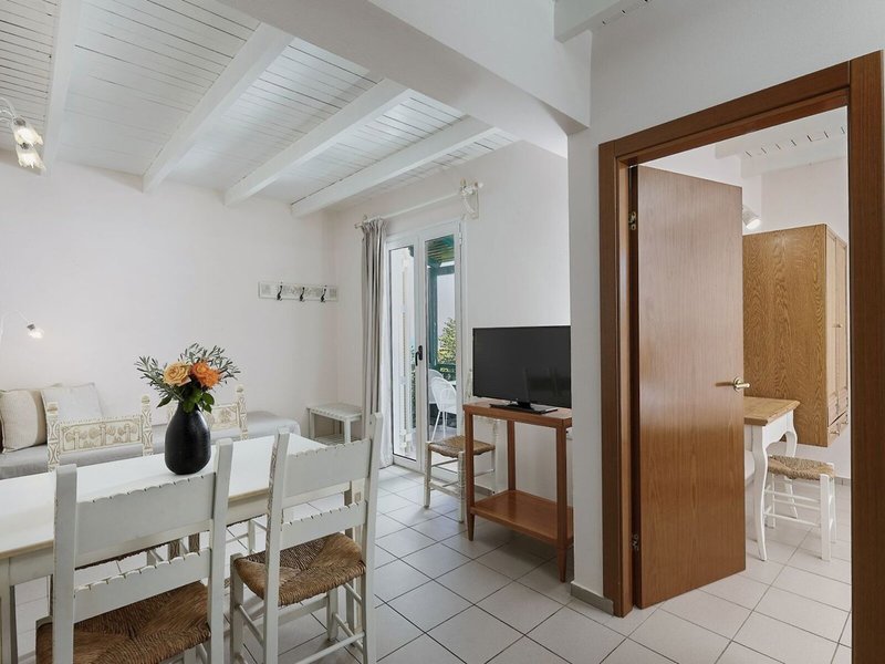 Marni Village - Apartments, Suites & Villas 32