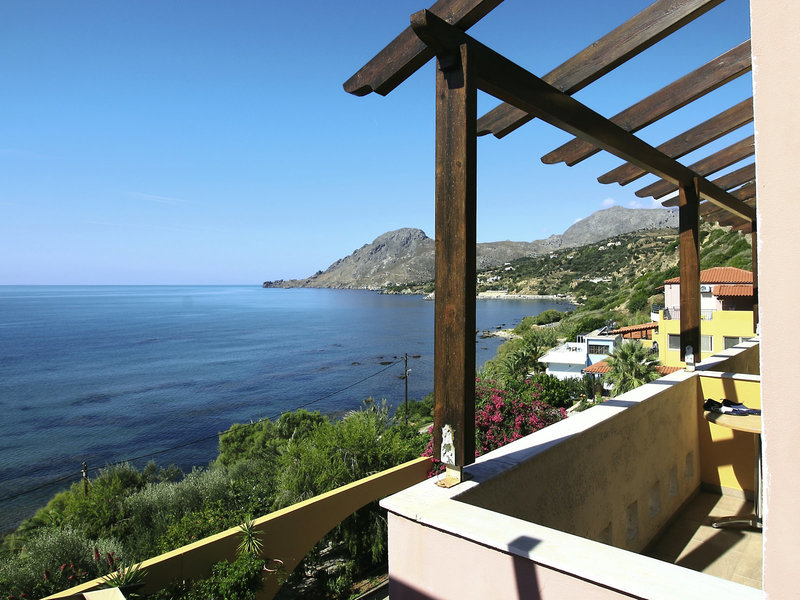 Horizon Beach Hotel 2