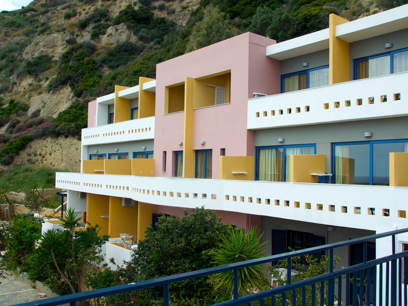 Horizon Beach Hotel 6