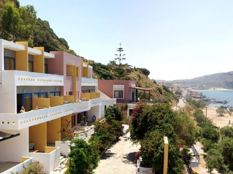 Horizon Beach Hotel 10