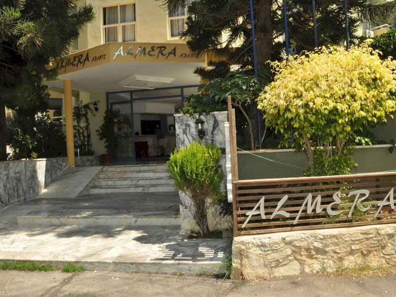 Almera Apart Hotel 1