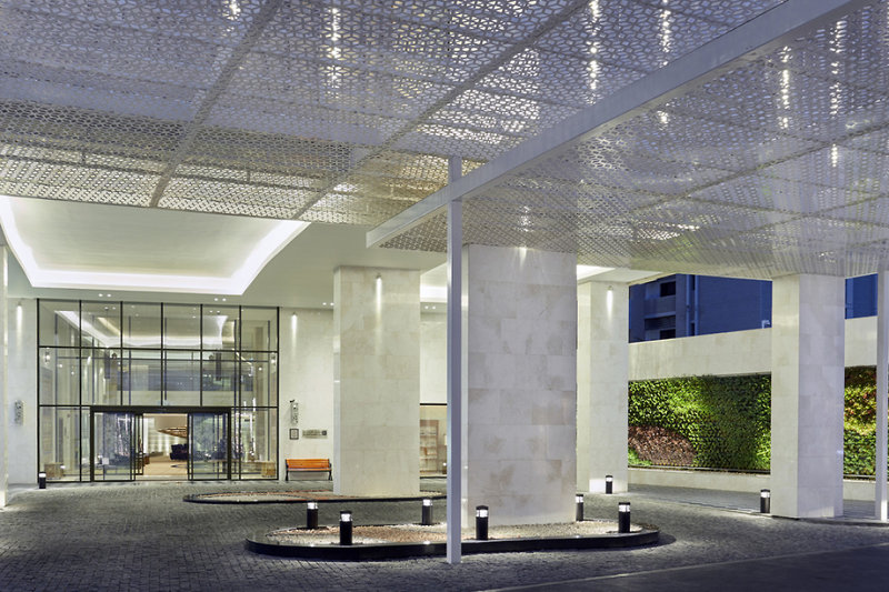 Hilton Garden Inn Muscat Al Khuwair 11
