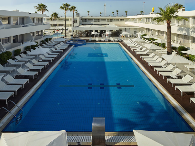 Melpo Antia Luxury Apartments & Suites 12 - Outdoor Pool