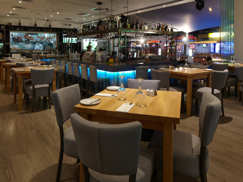 Melpo Antia Luxury Apartments & Suites 32 - Restaurant
