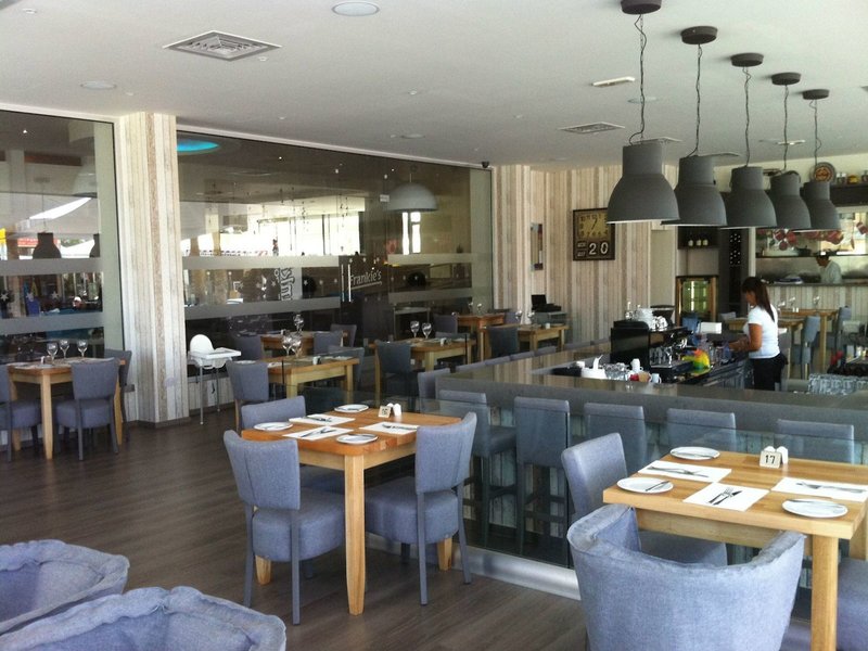 Melpo Antia Luxury Apartments & Suites 35 - Restaurant