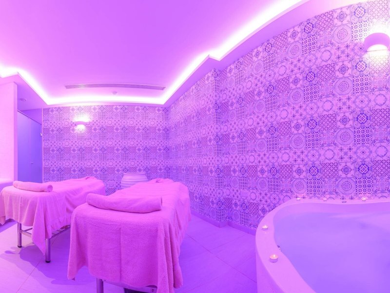 Melpo Antia Luxury Apartments & Suites 25