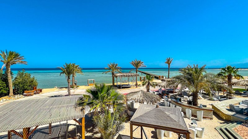 The Breakers Diving & Surfing Lodge 3