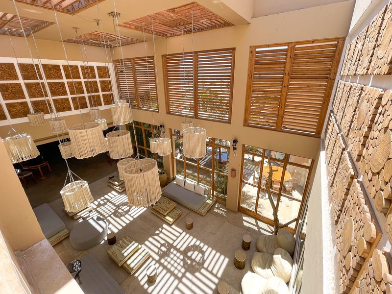 The Breakers Diving & Surfing Lodge 6