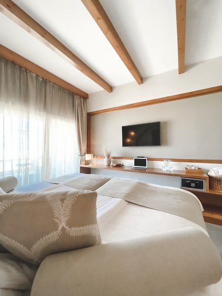 The Breakers Diving & Surfing Lodge 23