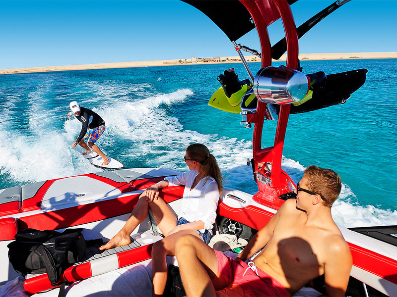 The Breakers Diving & Surfing Lodge 17