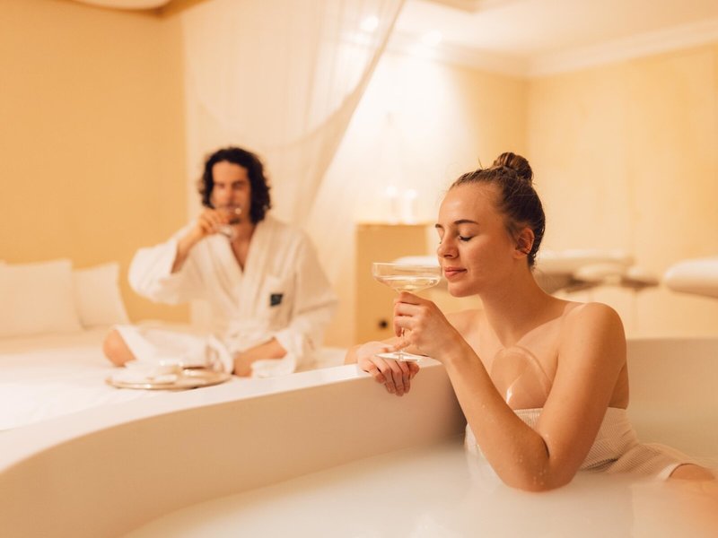 Alpenpalace Luxury Hideaway & Spa Retreat 45