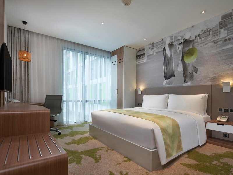 Holiday Inn & Suites Saigon Airport 25