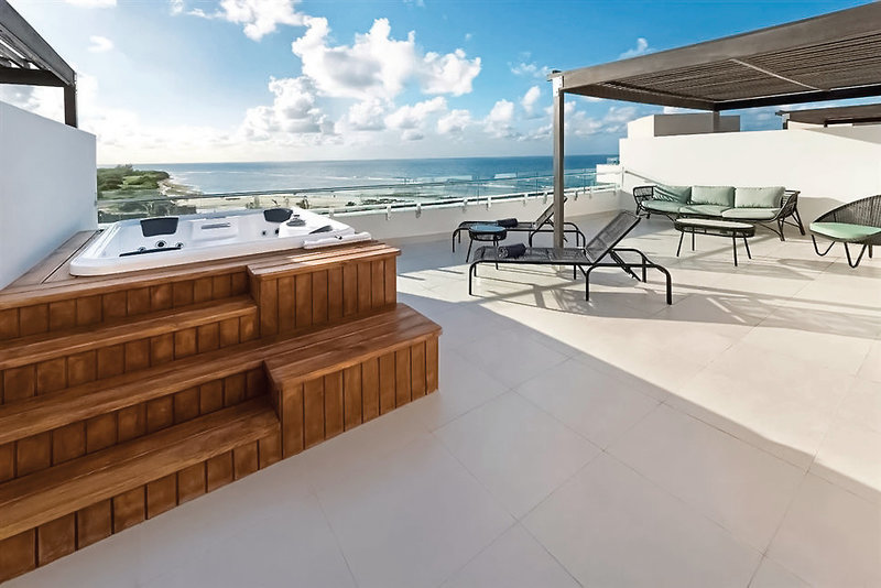 Ocean Coral Spring, Jamaica 23