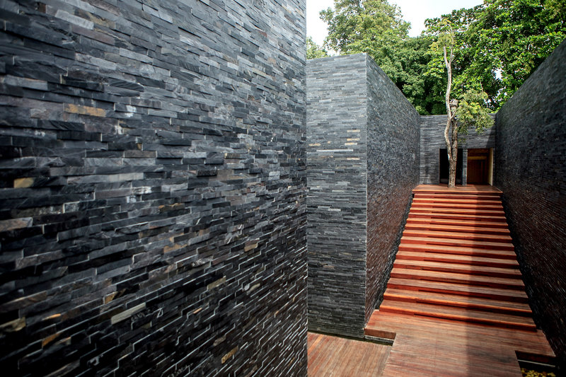 The Library Samui 12