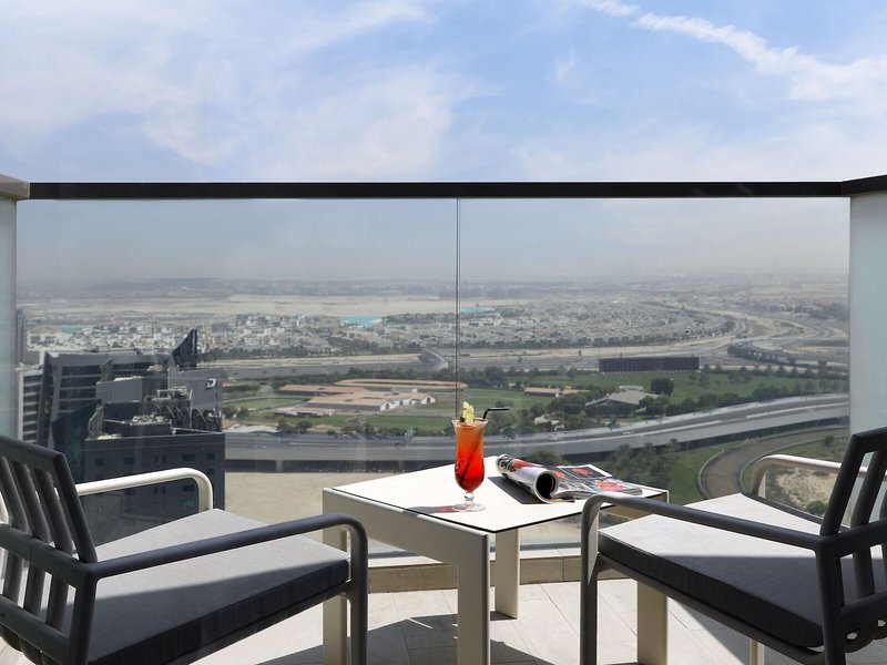 Millennium Atria Business Bay 18