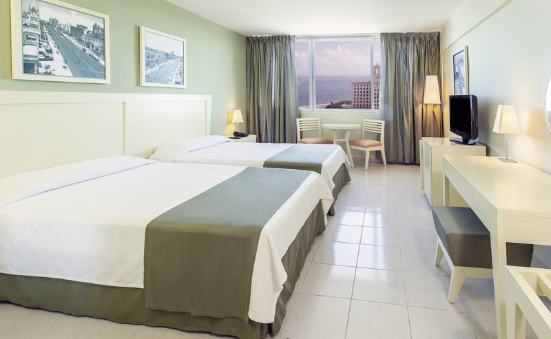 NH Capri La Habana 8