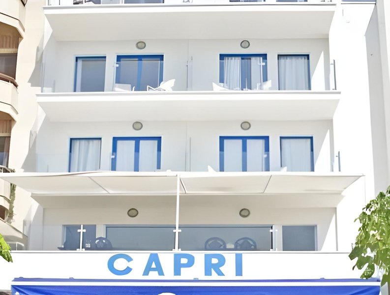 Capri 1