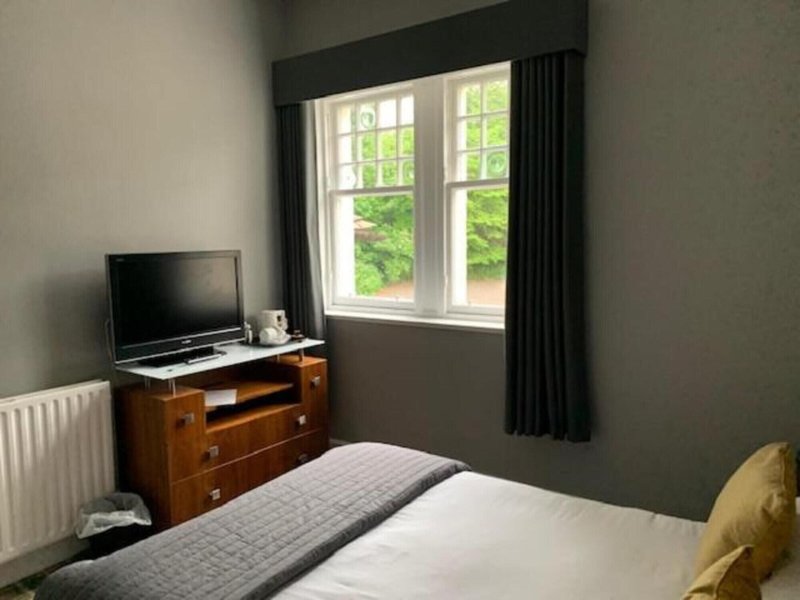 Dunmar House Hotel 5