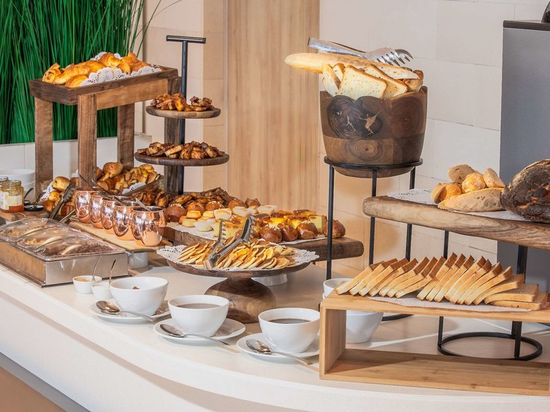 Radisson Hotel Saint-Denis 25