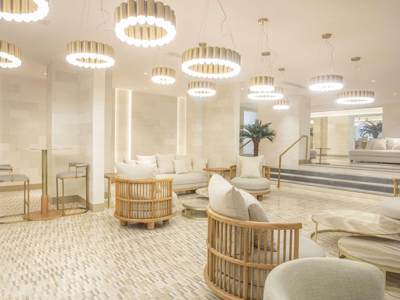 Radisson Hotel Saint-Denis 12