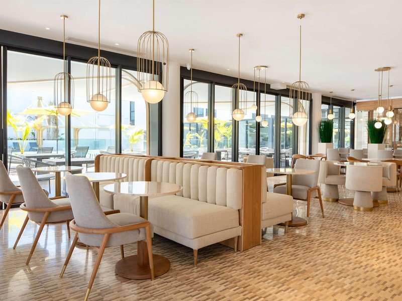Radisson Hotel Saint-Denis 15