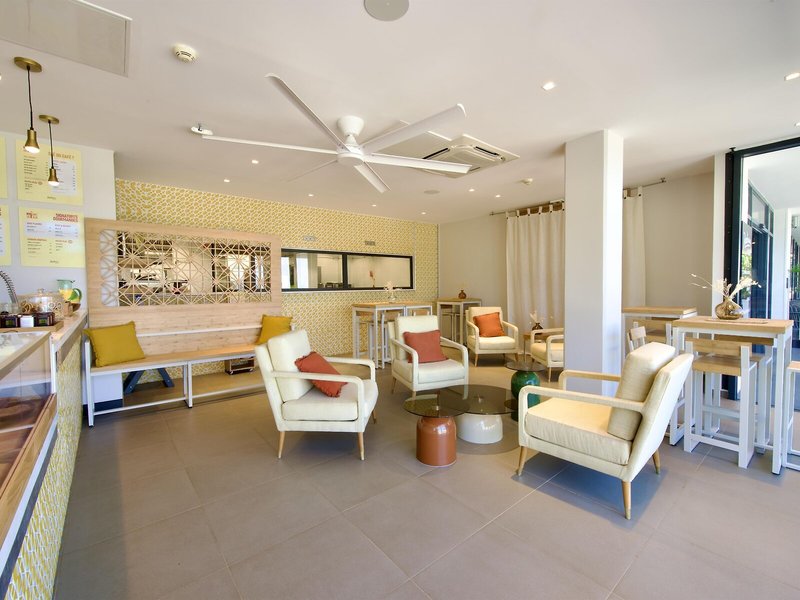 Radisson Hotel Saint-Denis 40