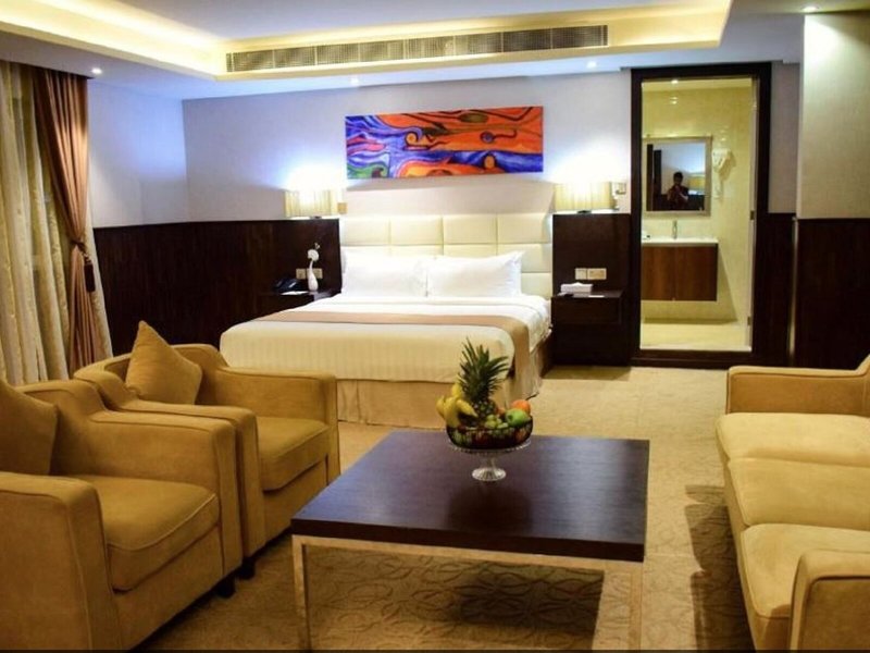 The Secure Inn Hotel 21