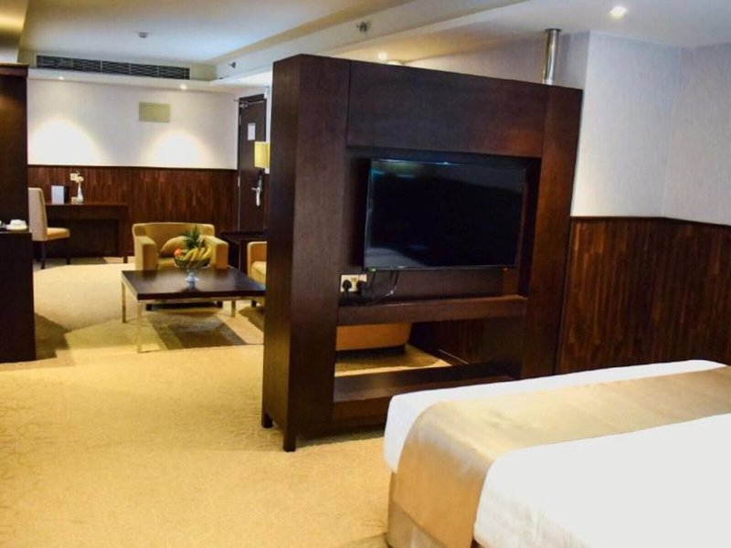 The Secure Inn Hotel 27