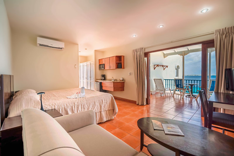 Captain Don's Habitat 24